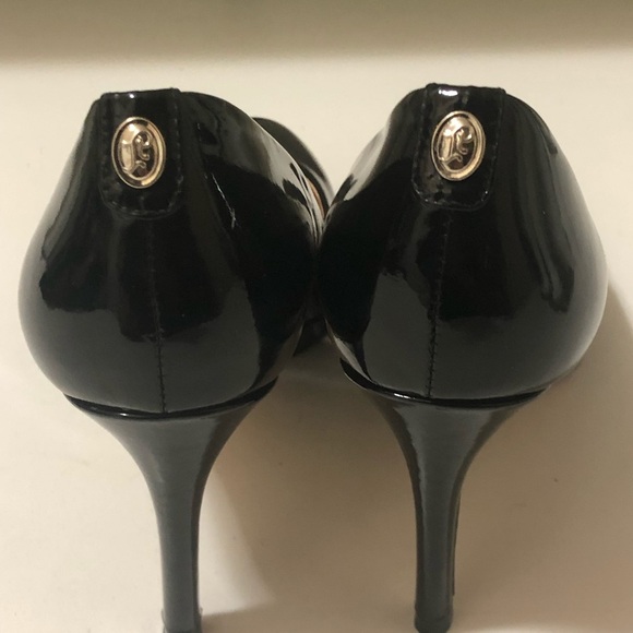 Ivanka Trump Black Heels - Picture 5 of 8